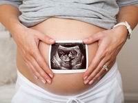 试管移植宫外孕表现宝宝喝初乳会黄疸吗，宝宝喝初乳会患上小儿黄疸？宝宝黄疸怎么褪？