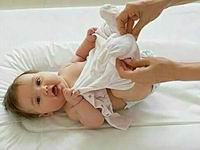 刚出生的宝宝能喝牛初乳吗，初乳对宝宝都有哪些好处广东省妇幼第三代试管过程？刚出生的宝宝可以喝牛初乳吗？